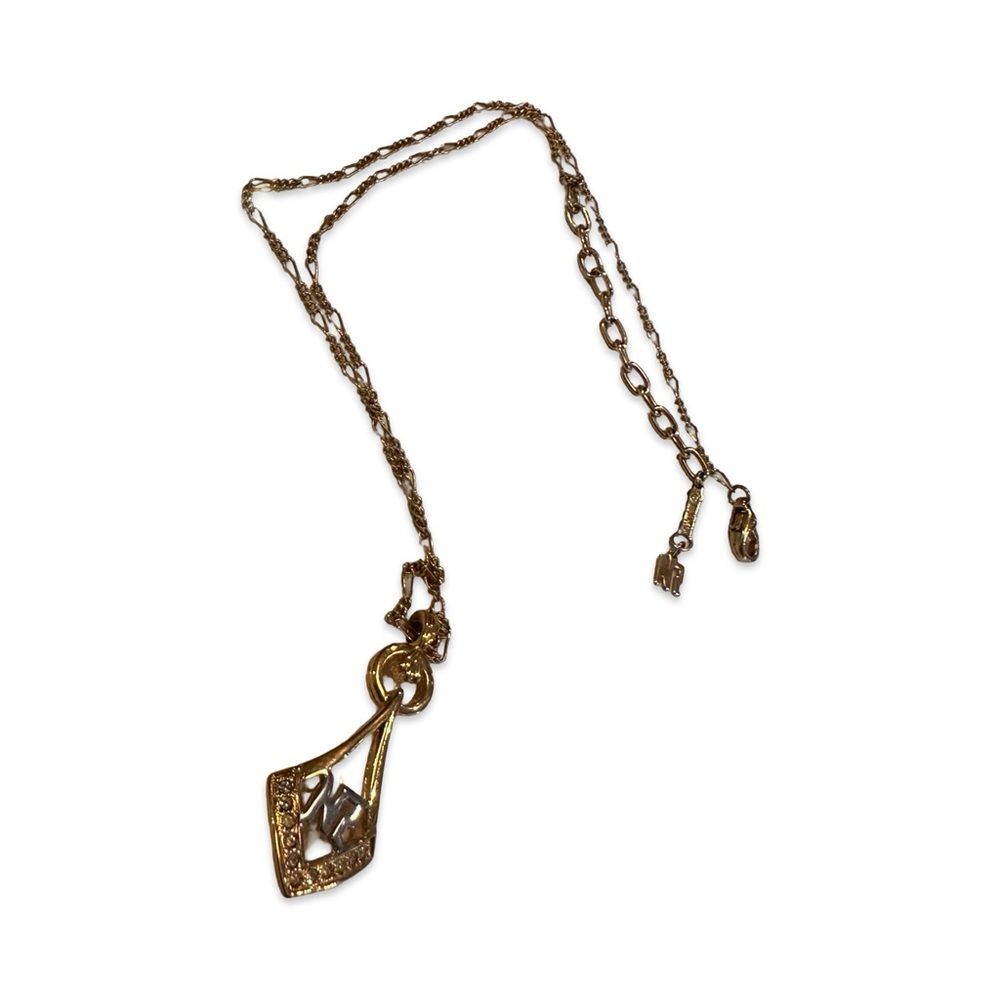 Nina Ricci Gold plated Pendant Necklace